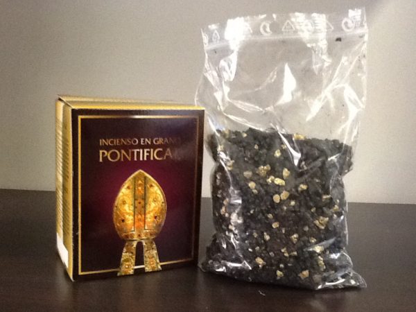 Incenso "Pontificale" in grani di piante subtropicali con olii 100% naturali  conf.100  gr.