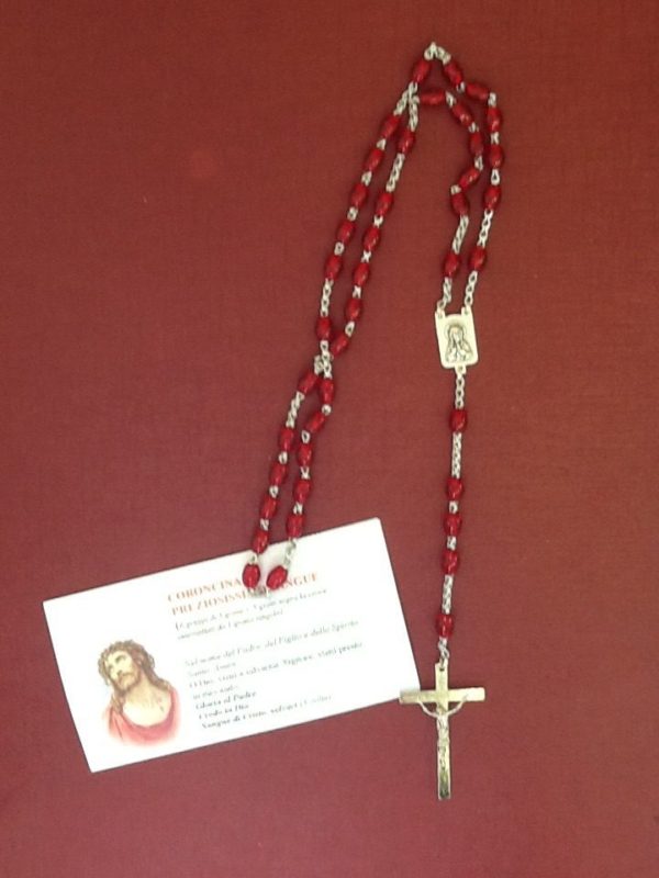 Rosario coroncina "preziosissimo Sangue" con Croce in metallo con grani in resina rossa