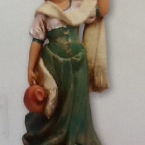 Statuina "donna con brocche" realizzato in resina colorata e rifinita a mano per presepe da cm .12