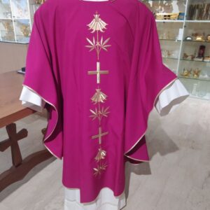 Casula color morello, avvento, ricamo diretto 100% poliestere